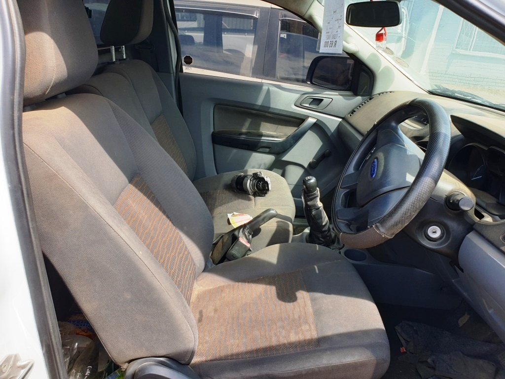 
								FORD RANGER 2.2TDCi XL 4X4 P/U S/C full									