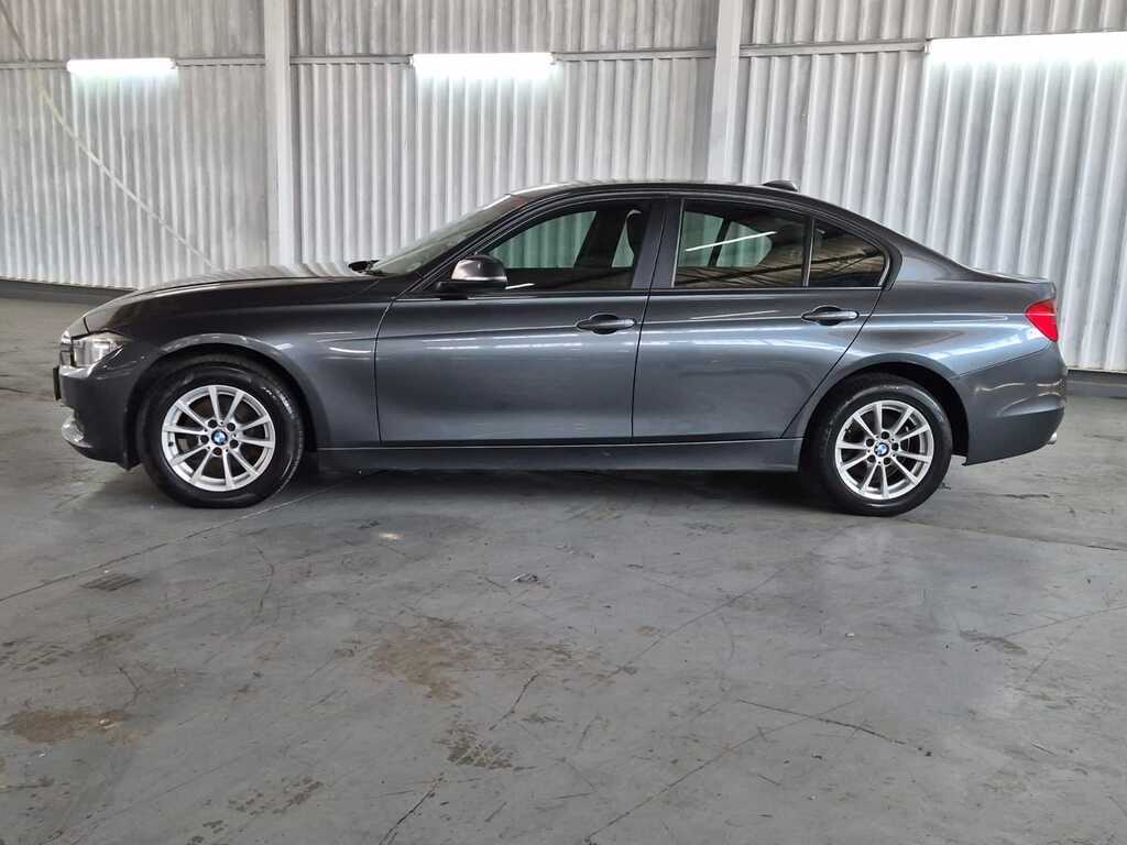
								BMW 320i (F30) full									