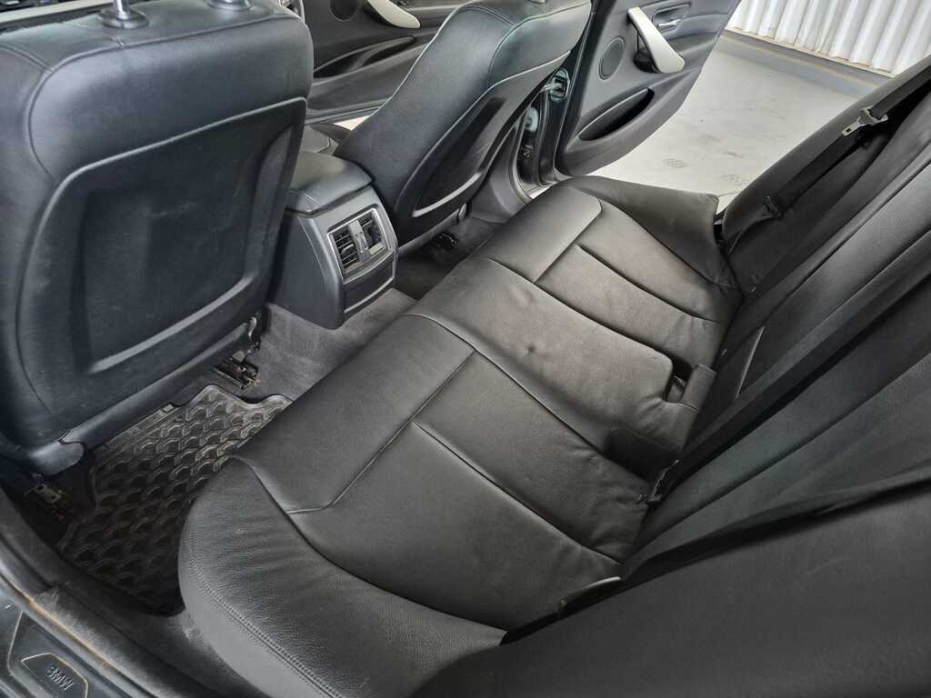 
								BMW 320i (F30) full									