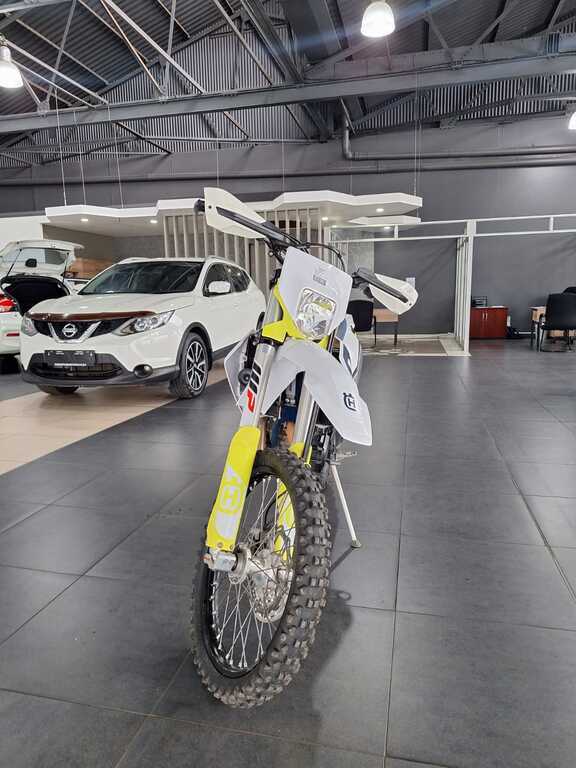 
								HUSQVARNA FE 350 full									