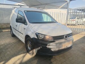 VOLKSWAGEN CADDY4 1.6i (81KW) F/C P/V