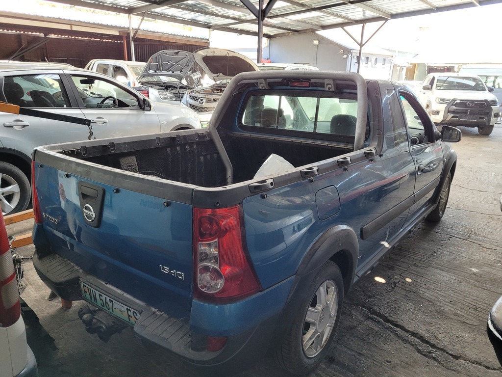 
								NISSAN NP200 1.5 DCI SE P/U S/C full									