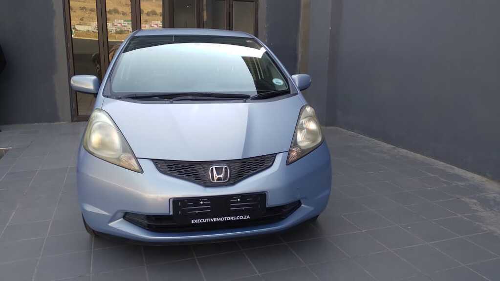 
								HONDA FIT 1.3 A/T full									