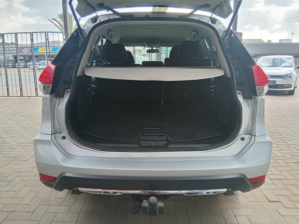 
								NISSAN X TRAIL 1.6dCi VISIA 7S full									