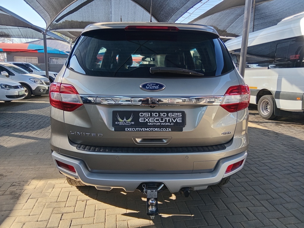
								FORD EVEREST 3.2 TDCi LTD 4X4 A/T full									