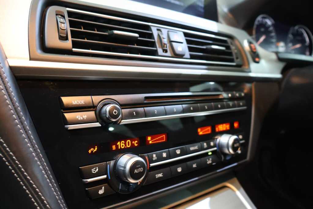 
								BMW 650i GRAN COUPE M SPORT full									