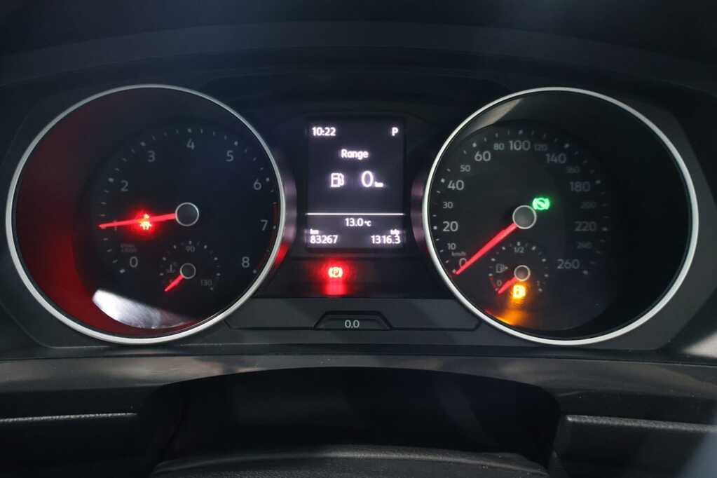 
								VOLKSWAGEN TIGUAN 1.4 TSI TRENDLINE DSG (110KW) full									