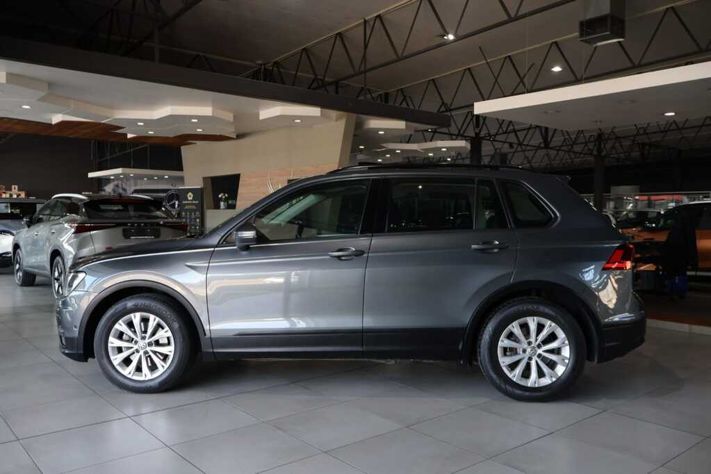 
								VOLKSWAGEN TIGUAN 1.4 TSI TRENDLINE DSG (110KW) full									
