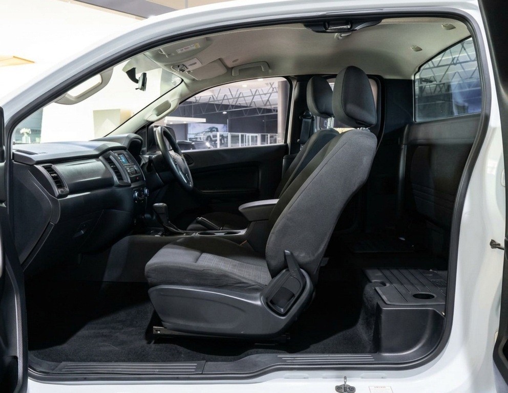 
								FORD RANGER 2.2TDCI XL A/T P/U SUP/CAB full									