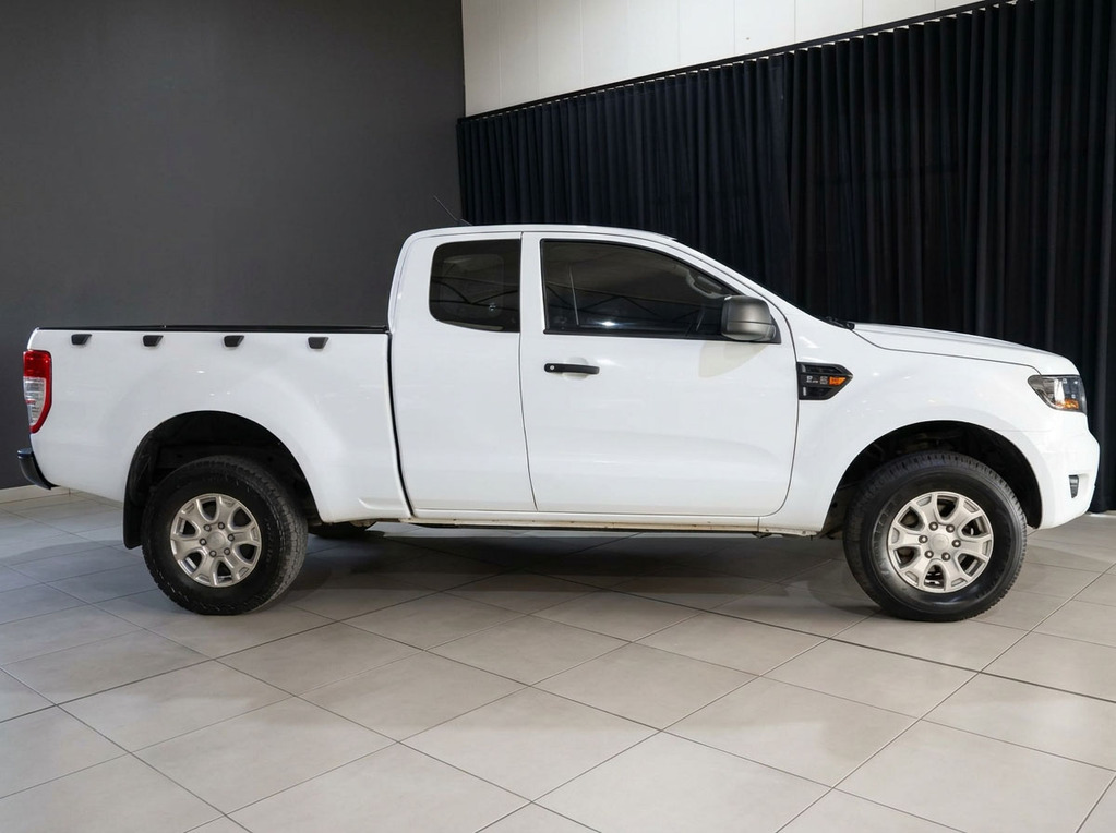 
								FORD RANGER 2.2TDCI XL A/T P/U SUP/CAB full									