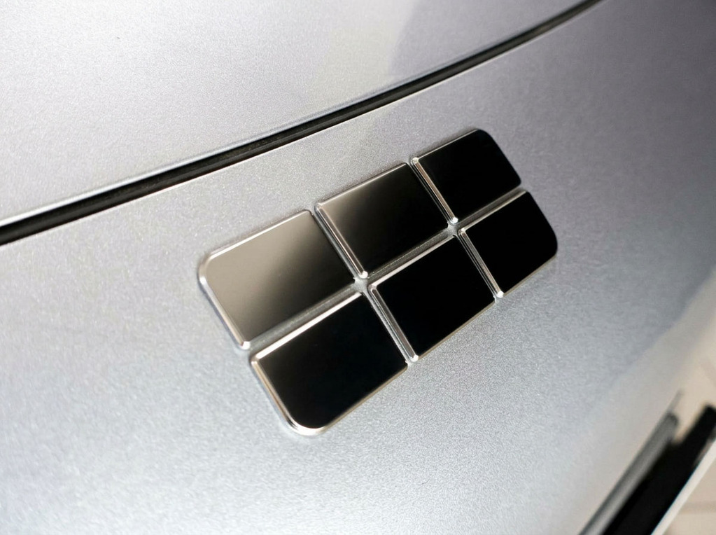 
								GEELY E2 APEX full									