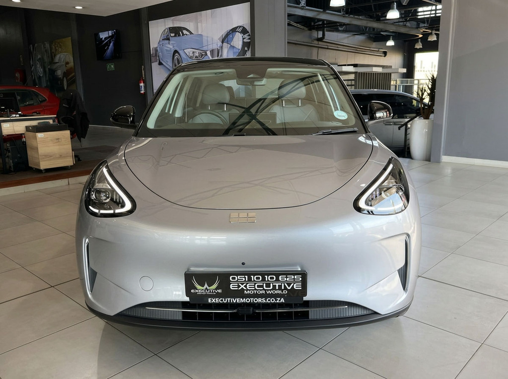 
								GEELY E2 APEX full									