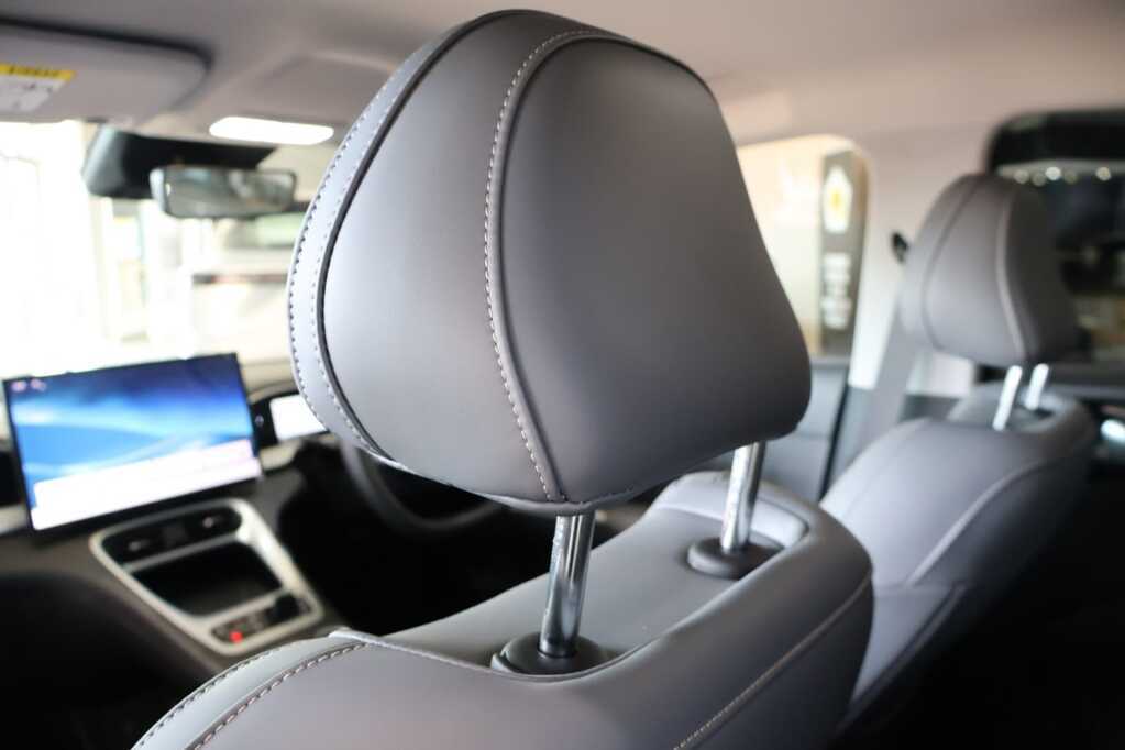 
								GEELY E2 APEX full									